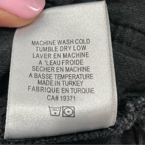 REDONE High Rise Ankle Crop Jeans in Lived In Black Size 26 - Picture 10 of 11